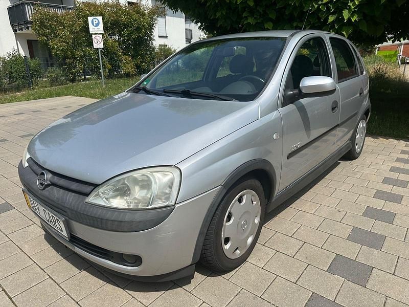 Silber Gebraucht 2002 Opel Corsa Elegance Kleinwagen | 2.999 € (Teuer) - Bild 1/4