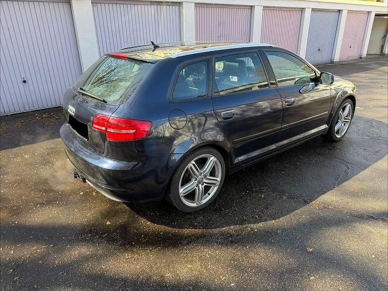 Gebraucht Audi A3 S-Line 160 PS (117 kW) 2011 Blau Kleinwagen