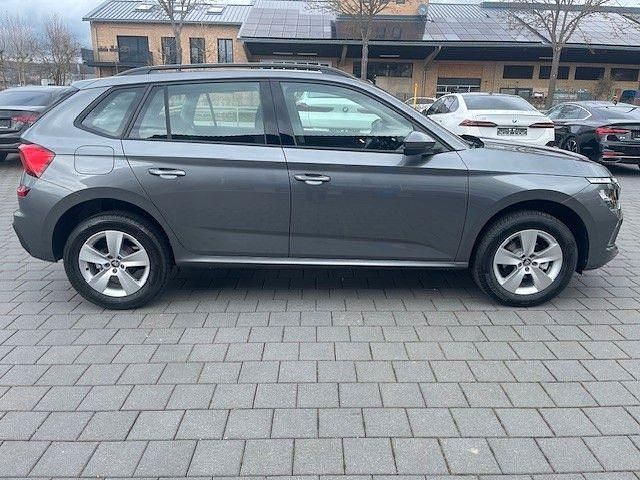 Neu Skoda Kamiq Selection 116 PS (85 kW) 2026 Grau SUV