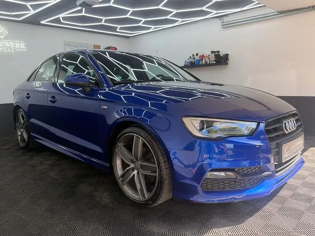 Gebraucht Audi A3 S-Line 150 PS (110 kW) 2016 Blau Limousine