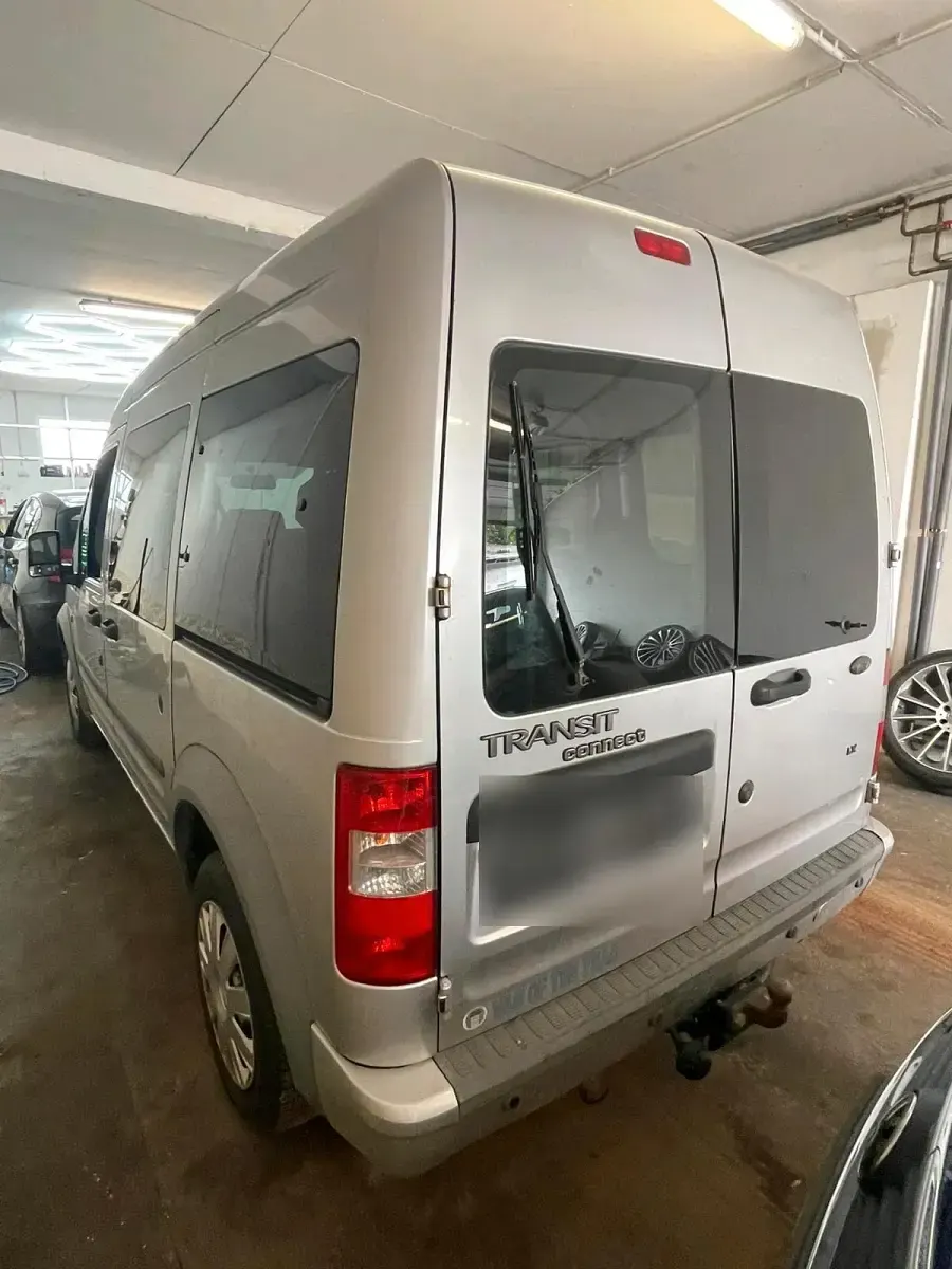 Gebraucht Ford Tourneo 110 PS (80 kW) 2008 Silber Kombi