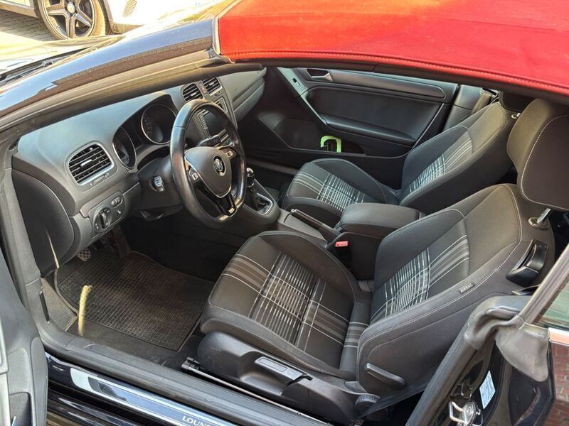 Gebraucht VW Golf Cabriolet LOUNGE 125 PS (91 kW) 2016 Schwarz Cabrio