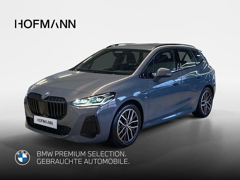 Gebraucht BMW 220 Active Tourer M Sport 150 PS (110 kW) 2025 Grau Van / Kleinbus