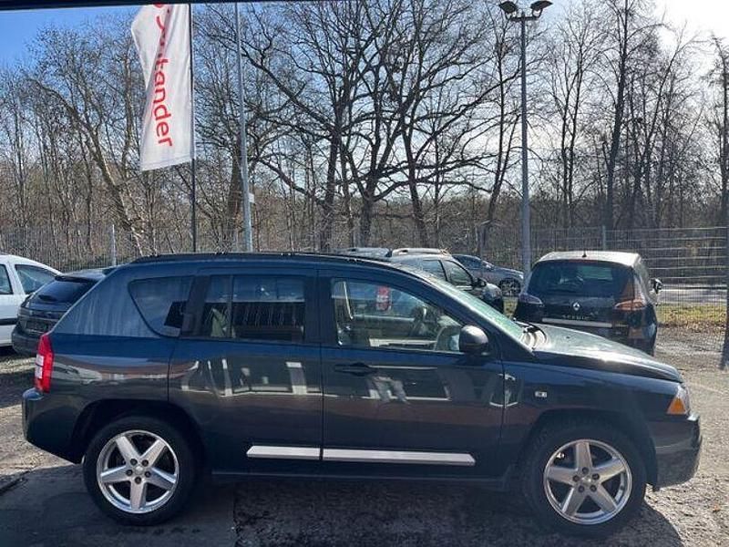 Gebraucht Jeep Compass 170 PS (125 kW) 2009 Andere SUV