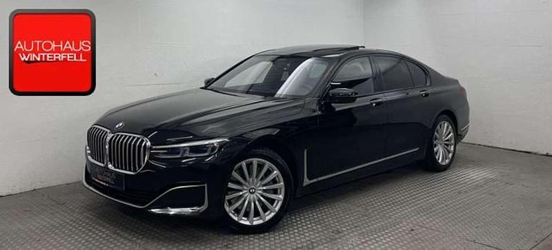 Black sapphire metal (metallic) Gebraucht 2021 BMW 740 Executive Limousine | 57.880 € (Fairer Preis) - Bild 1/4