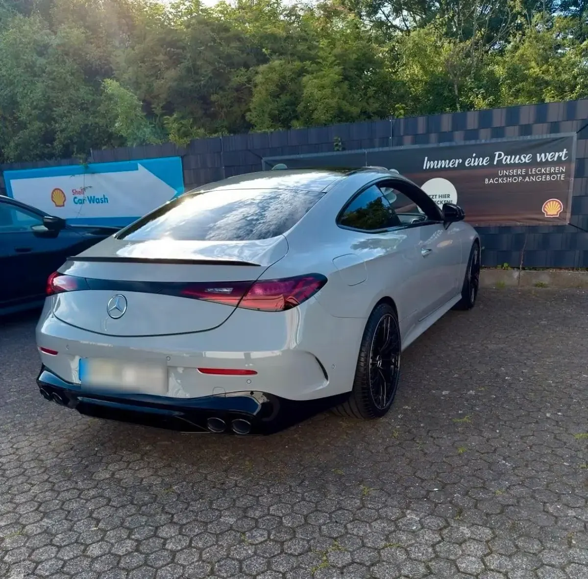 Gebraucht Mercedes CLE200 204 PS (150 kW) 2024 Grau Coupé