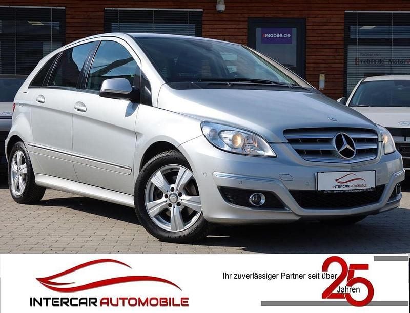 Gebraucht Mercedes B200 136 PS (100 kW) 2008 Polarsilber  metalliclack Van / Kleinbus