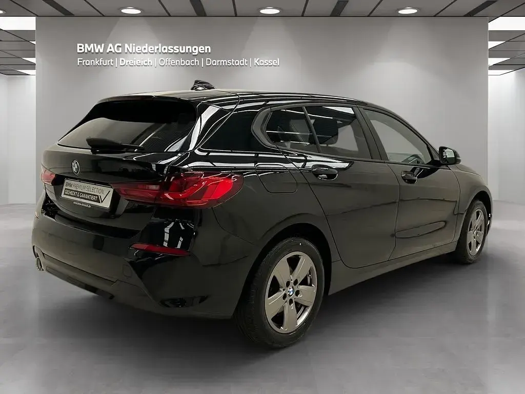 Gebraucht BMW 118 Advantage 136 PS (100 kW) 2023 Schwarz Limousine