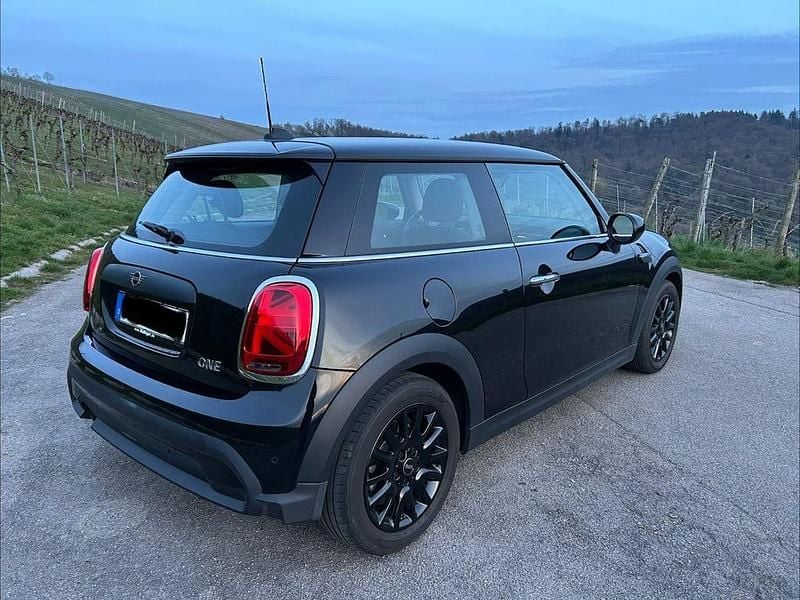 Gebraucht Mini ONE 102 PS (75 kW) 2022 Schwarz Kleinwagen