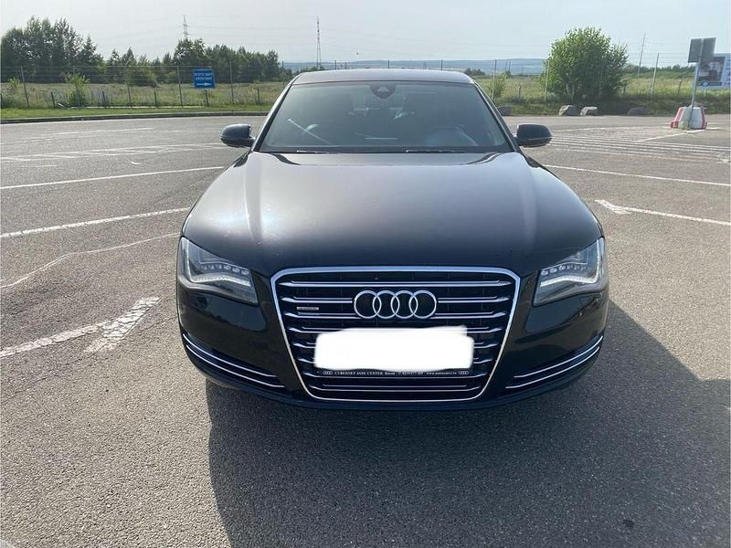 Schwarz Gebraucht 2011 Audi A8 Ambiente Limousine | 12.700 € - Bild 1/4