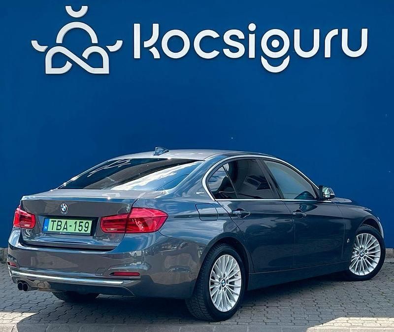 Gebraucht BMW 330e iPerformance 184 PS (135 kW) 2017 Grau Limousine