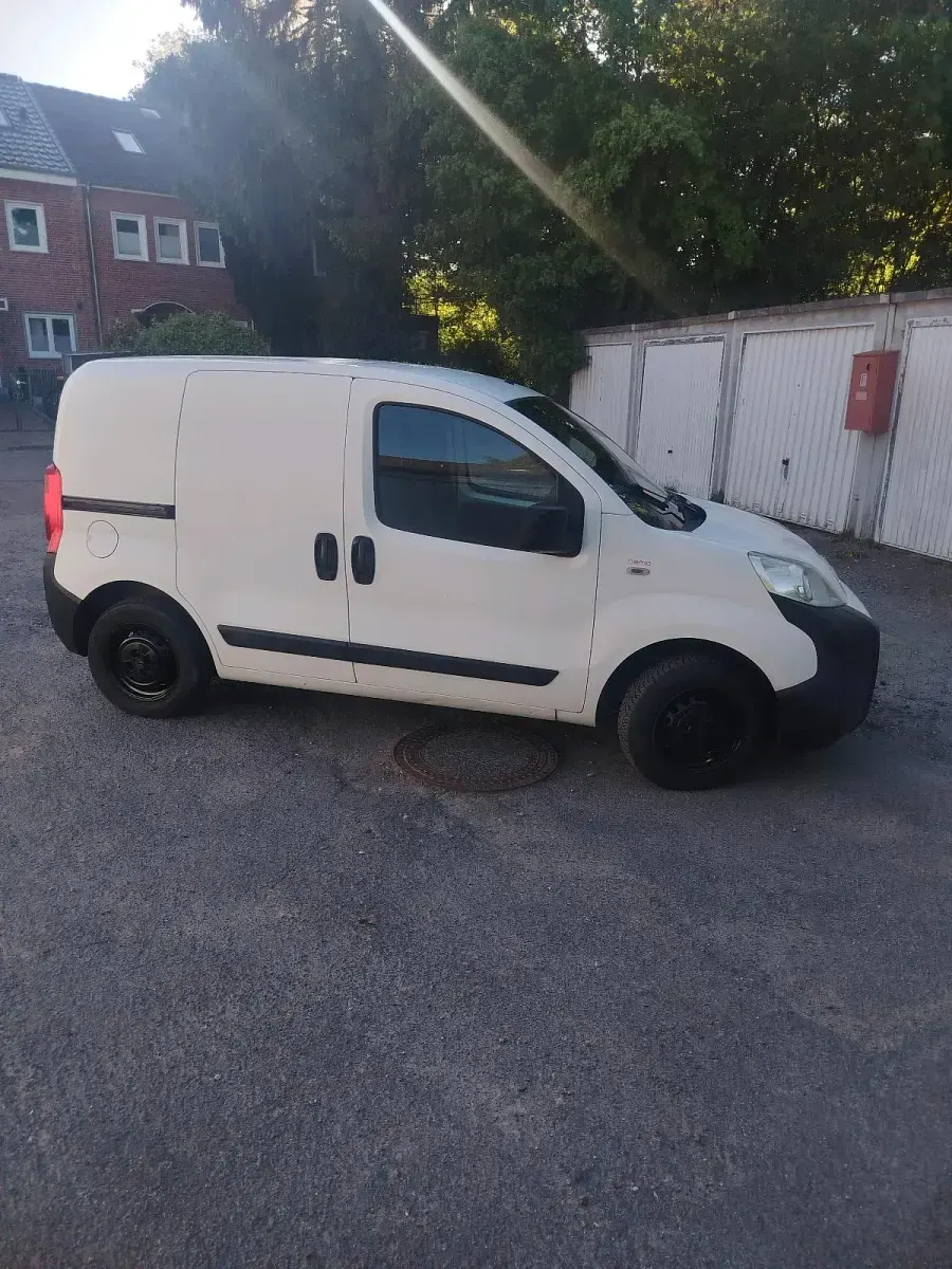 Gebraucht Citroën Nemo 70 PS (51 kW) 2008 Weiß Van / Kleinbus