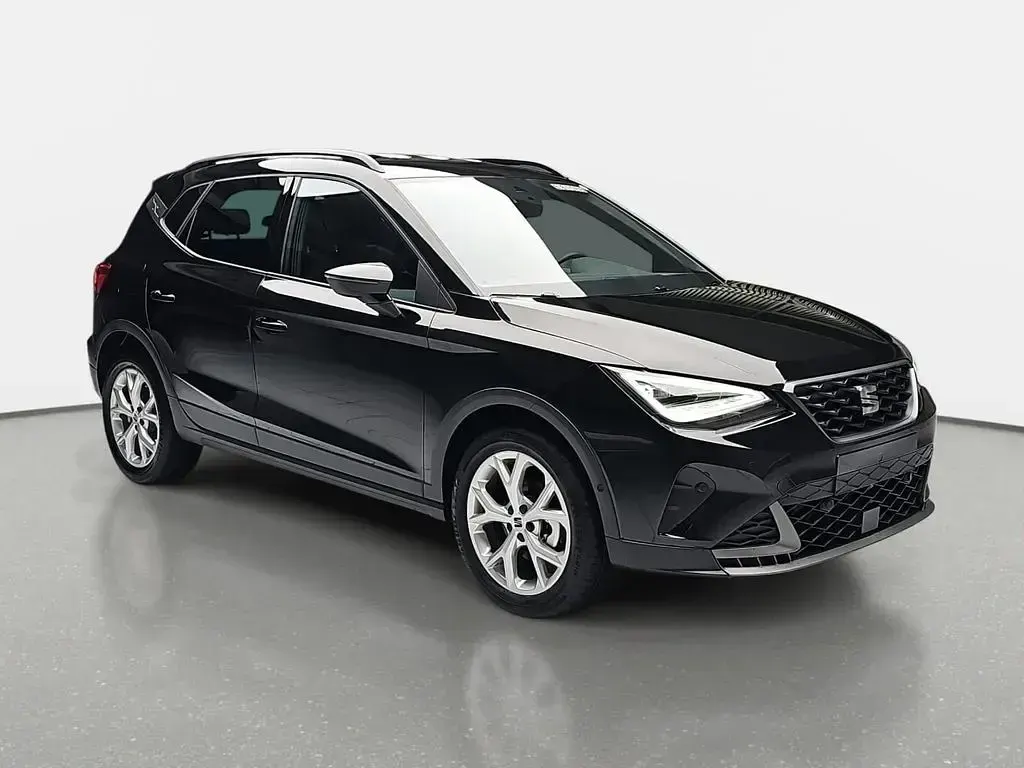 Neu Seat Arona FR 116 PS (85 kW) 2026 Schwarz SUV