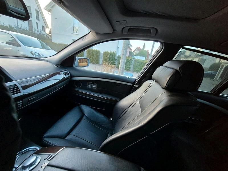 Gebraucht BMW 730 218 PS (160 kW) 2003 Grau Limousine