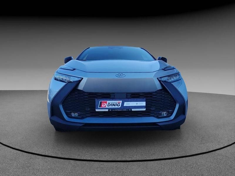 Neu Toyota C-HR 197 PS (144 kW) 2025 1l0)/ black (202) (silber SUV