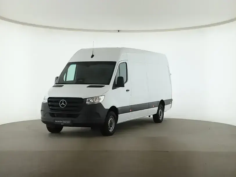 Gebraucht Mercedes Sprinter 170 PS (125 kW) 2025 Weiß Van