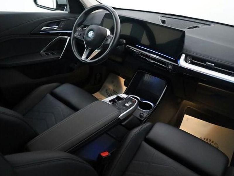 Gebraucht BMW iX1 xLine 200 kW (272 PS) 2023 San remo green (metallic) SUV