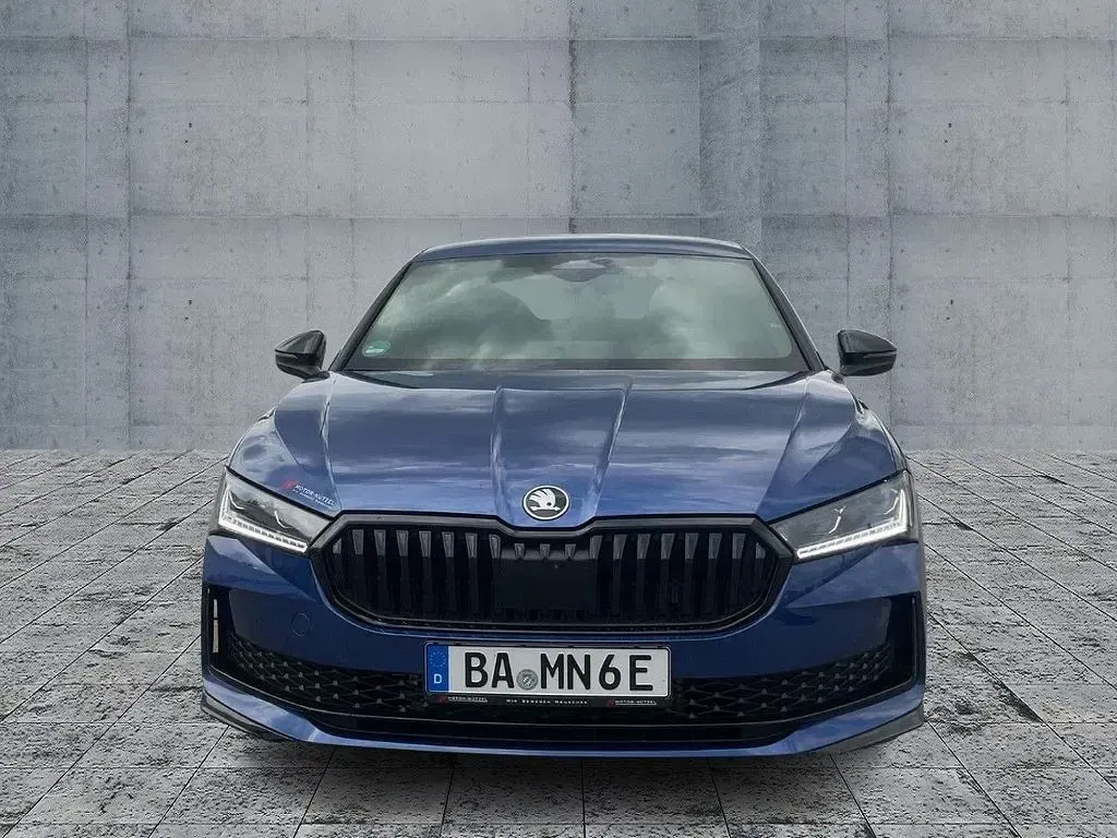Gebraucht Skoda Superb Suite 204 PS (150 kW) 2026 Blau Limousine