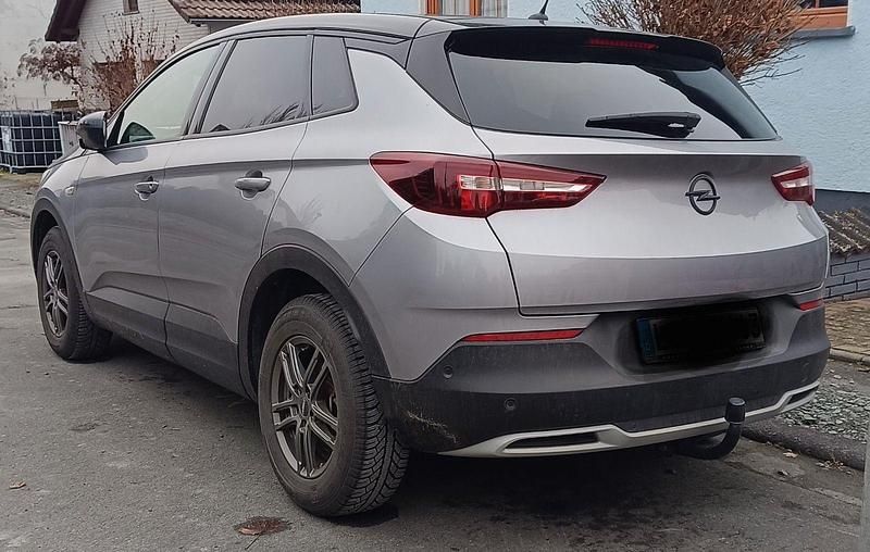 Gebraucht Opel Grandland X Design Edition 131 PS (96 kW) 2021 Silber SUV