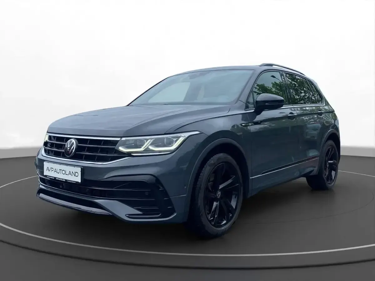 Gebraucht VW Tiguan Style 200 PS (147 kW) 2022 Delfingrau SUV