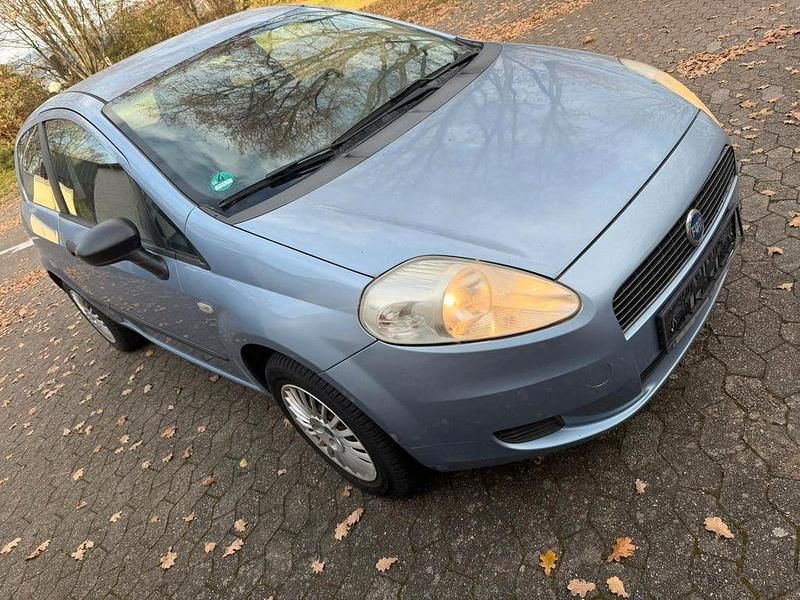 Gebraucht Fiat Punto Active 65 PS (47 kW) 2006 Blau Limousine