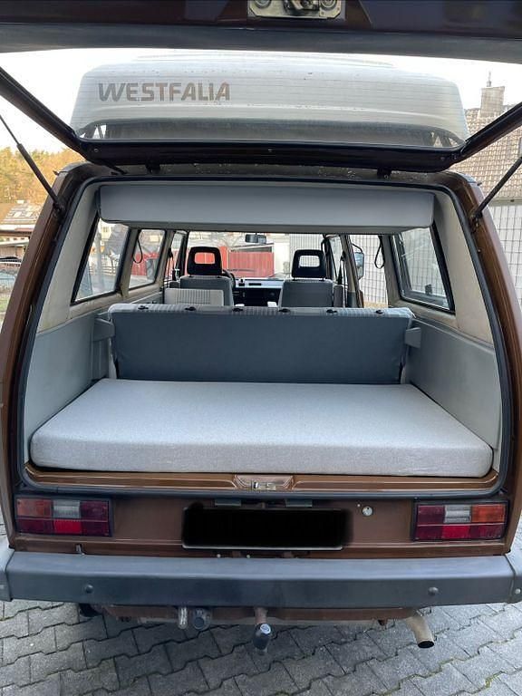 Second-hand VW Multivan 69 CP (50 kW) 1989 Maro Monovolum