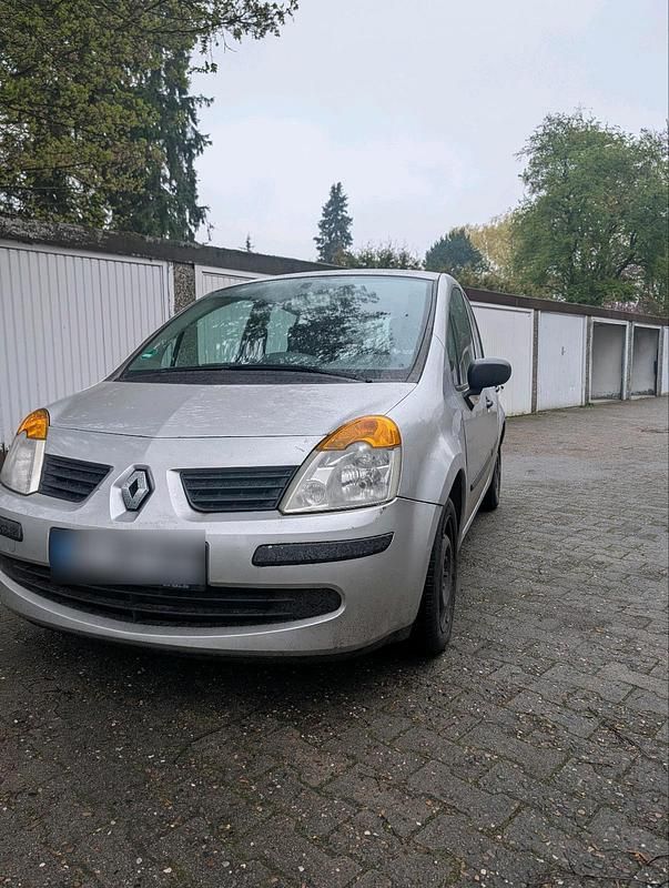 Second-hand Renault Modus 75 CP (55 kW) 2007 Argintiu Monovolum