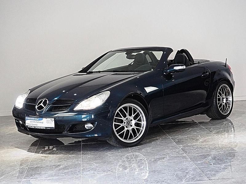 Blau Gebraucht 2007 Mercedes SLK200 Cabrio | 11.950 € (Fairer Preis) - Bild 1/4