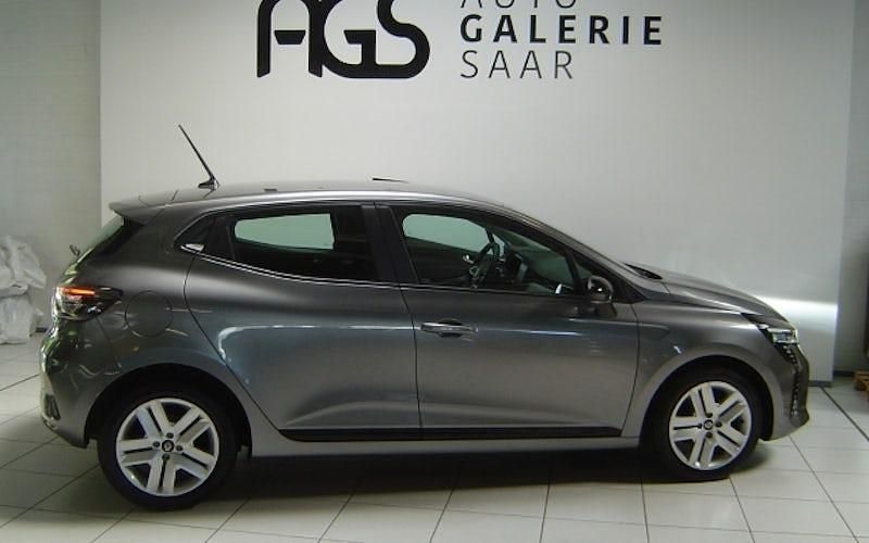 Gebraucht Renault Clio V Evolution 91 PS (66 kW) 2024 Schiefergrau (grau) Limousine