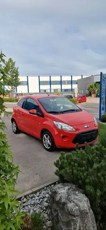 Gebraucht Ford Ka Titanium 69 PS (50 kW) 2009 Rot Kleinwagen