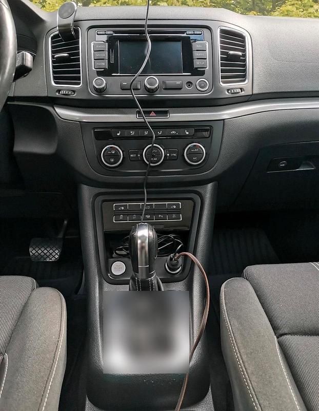 Gebraucht VW Sharan 140 PS (102 kW) 2013 Schwarz Van / Kleinbus