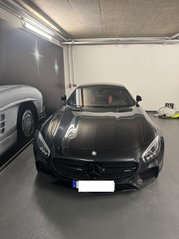 Schwarz Gebraucht 2015 Mercedes AMG GT S AMG Coupé | 73.900 € (Superpreis) - Bild 1/4