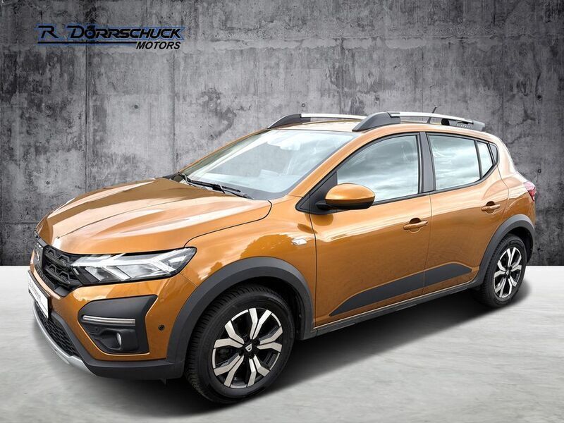 Orange Gebraucht 2021 Dacia Sandero Comfort Kleinwagen | 12.950 € (Fairer Preis) - Bild 1/4