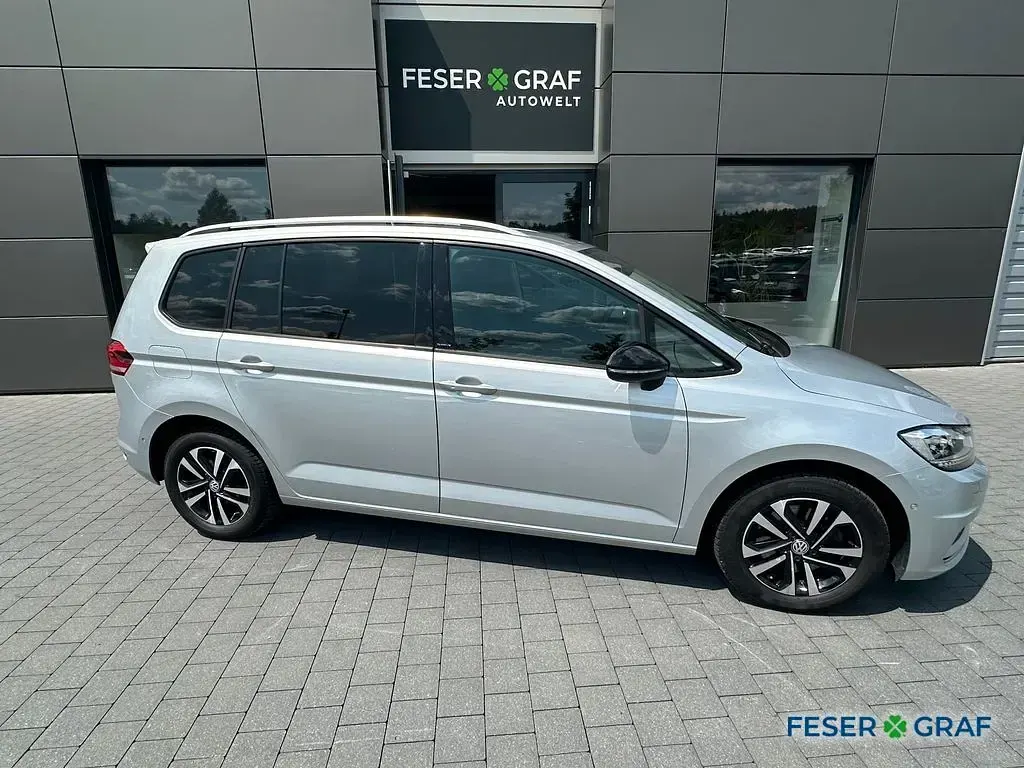 Gebraucht VW Touran IQ Drive 116 PS (85 kW) 2020 Silber Van / Kleinbus