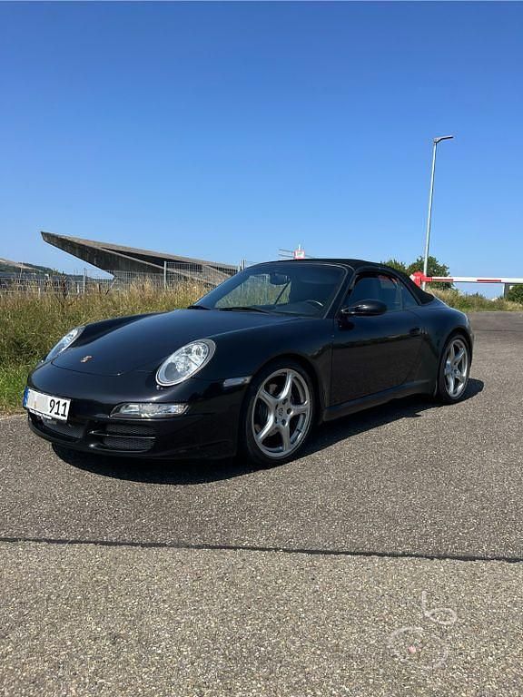Schwarz Gebraucht 2006 Porsche 911 Carrera Cabriolet Cabrio | 49.250 € (Guter Preis) - Bild 1/4