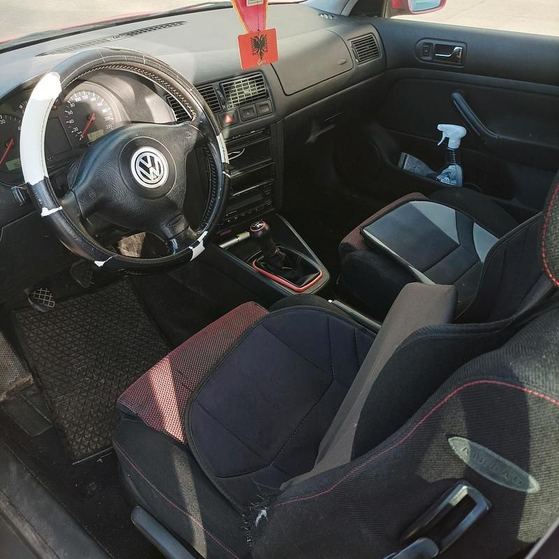 Gebraucht VW Golf IV 90 PS (66 kW) 1999 Rot Kleinwagen