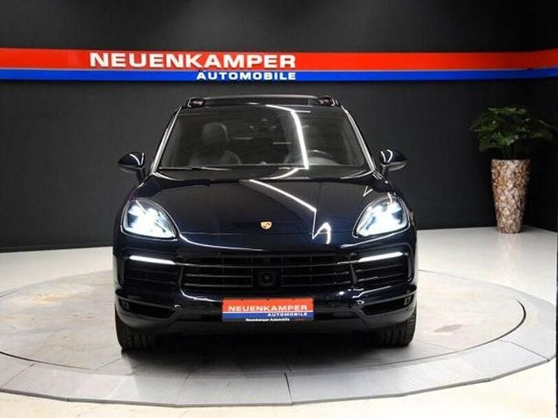 Second-hand Porsche Cayenne 476 CP (350 kW) 2020 Albastru SUV