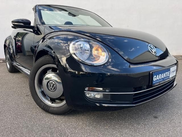 Gebraucht VW Beetle Cabriolet Cup 105 PS (77 kW) 2014 Deep black perleffekt Cabrio