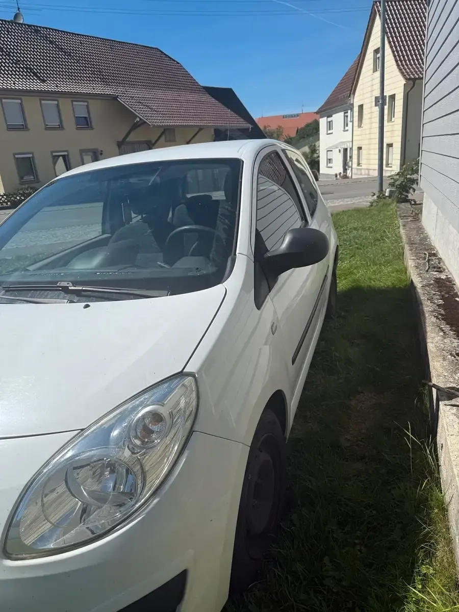 Gebraucht Renault Twingo 56 PS (41 kW) 2009 Weiß Kleinwagen