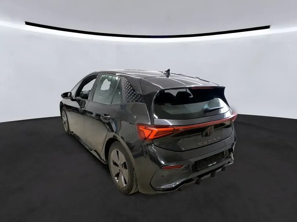 Second-hand Cupra Born 150 kW (204 CP) 2023 Gri Hatchback