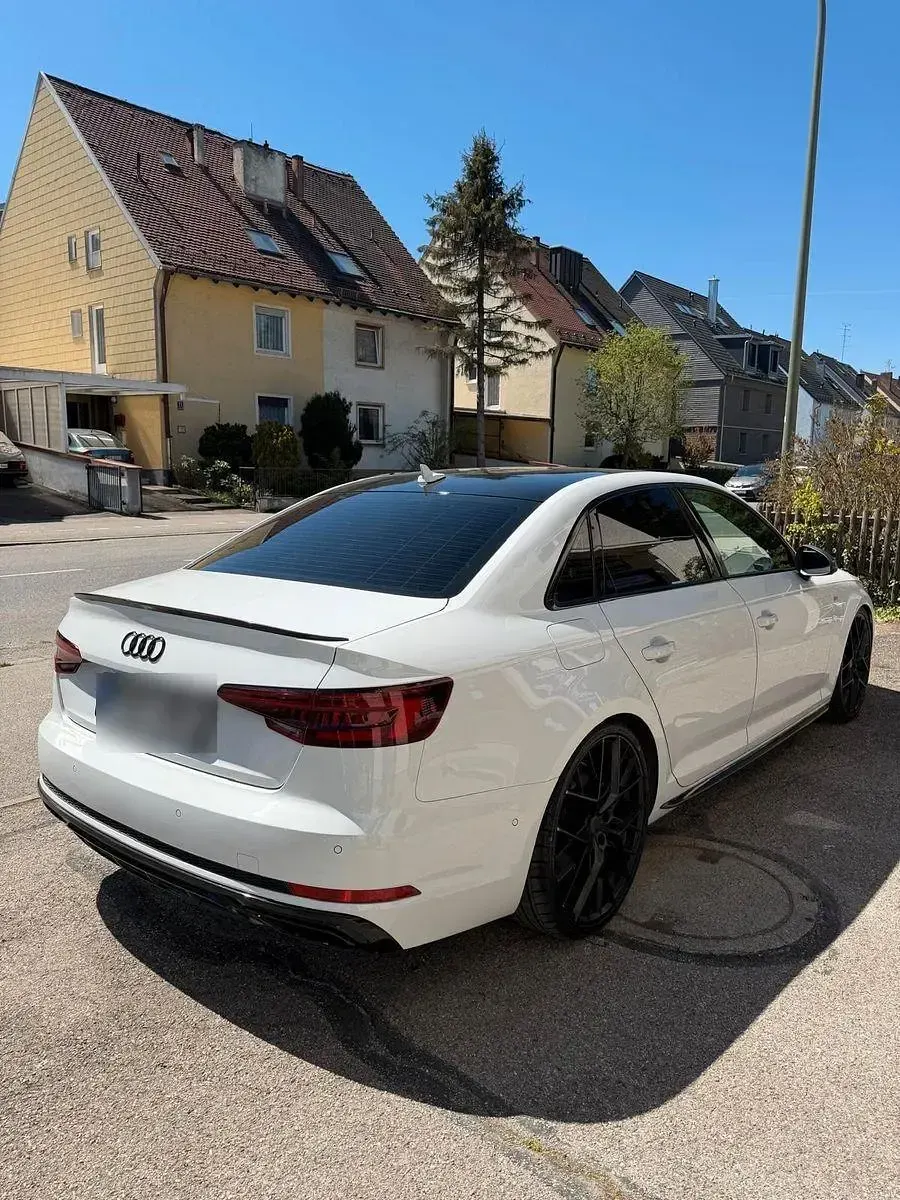 Gebraucht Audi A4 S-Line 190 PS (139 kW) 2019 Weiß Limousine
