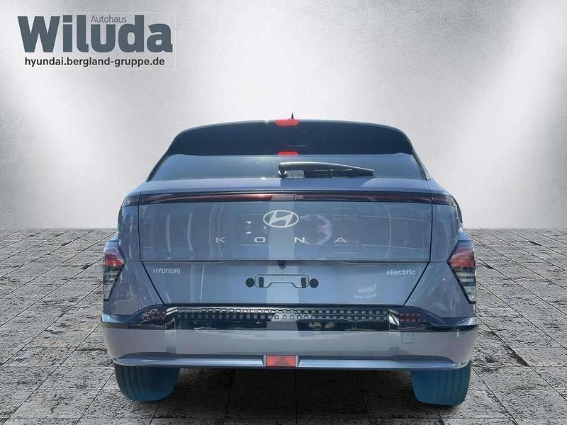Neu Hyundai Kona Trend 99 kW (135 PS) 2025 Meta blue blau SUV