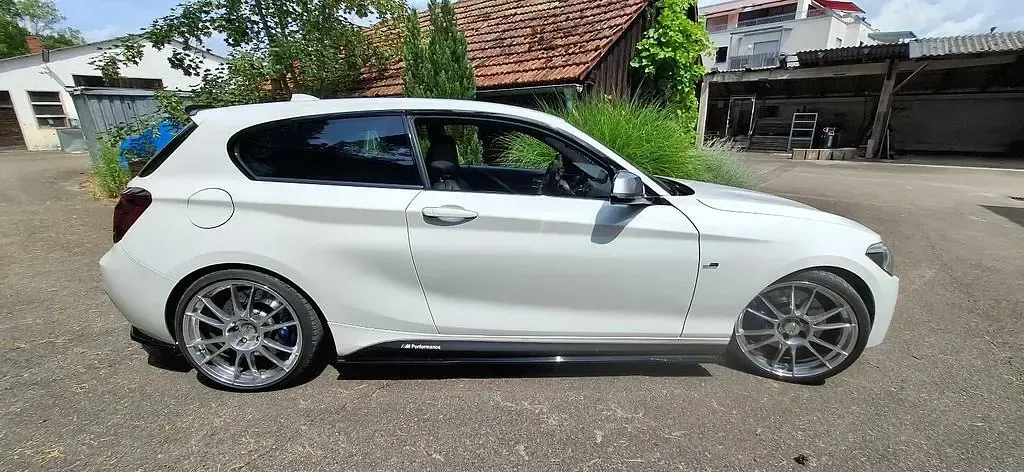 Gebraucht BMW M135 Advantage 320 PS (235 kW) 2014 Weiß Kleinwagen