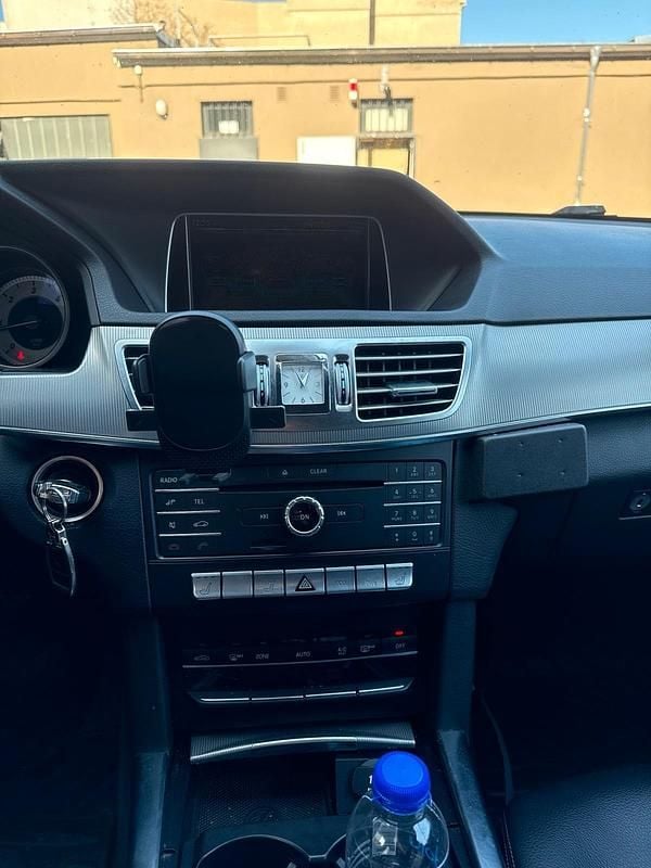 Gebraucht Mercedes E220 170 PS (125 kW) 2016 Schwarz Kombi