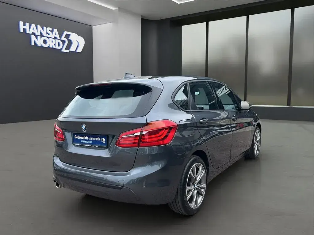 Gebraucht BMW 218 Active Tourer Sport Line 140 PS (102 kW) 2020 Grau Van / Kleinbus