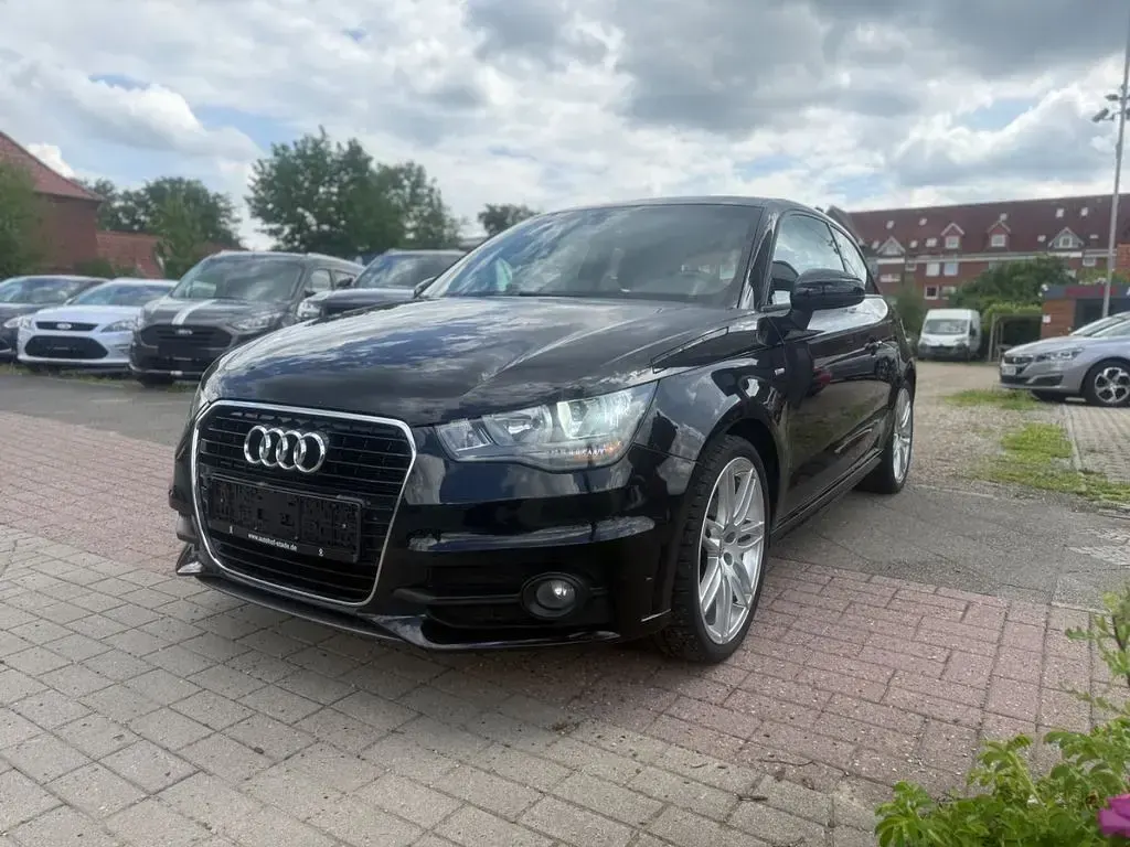 Gebraucht Audi A1 S-Line 122 PS (89 kW) 2012 Schwarz Kleinwagen