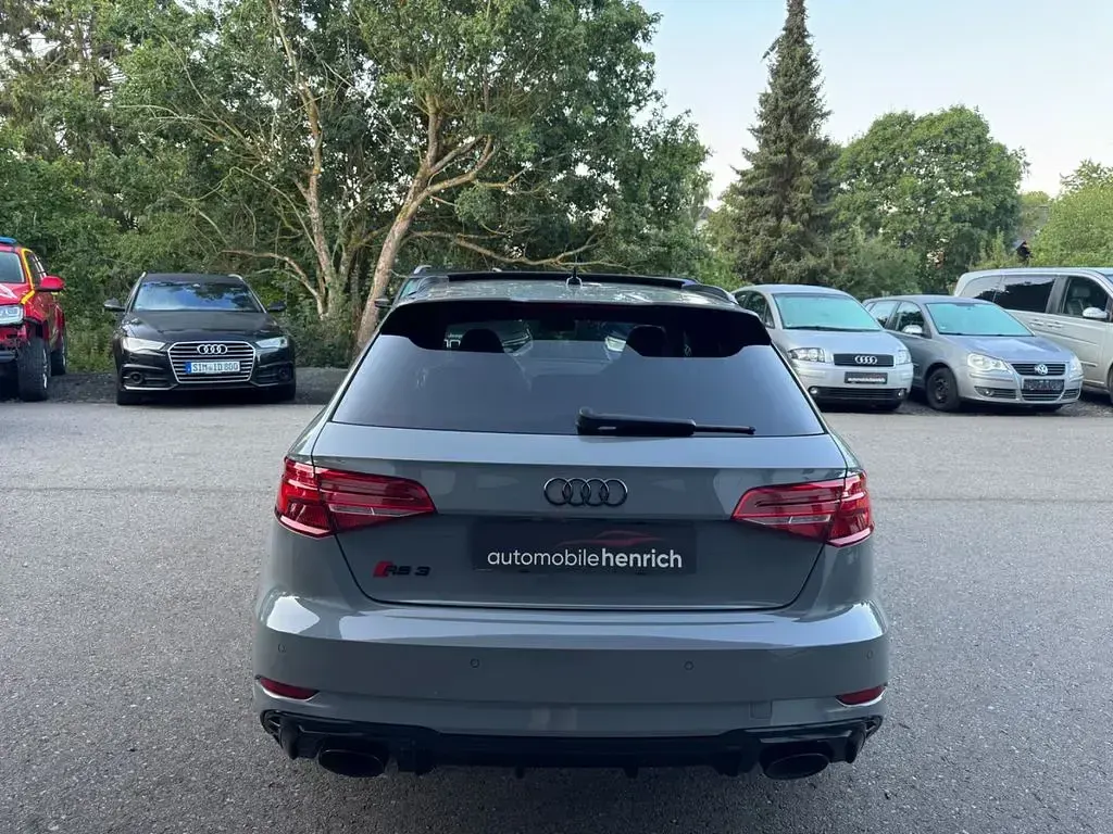 Gebraucht Audi RS3 Sportback Sport 400 PS (294 kW) 2020 Grau Kleinwagen