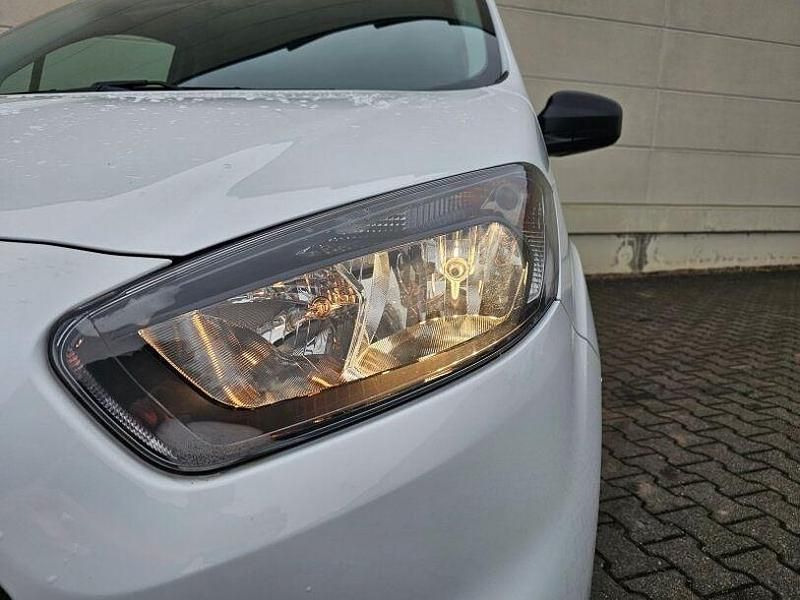 Gebraucht Ford Transit Trend 101 PS (74 kW) 2023 Frostweiß Van