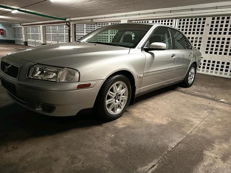 Silber Gebraucht 2004 Volvo S80 Limousine | 4.900 € - Bild 1/4