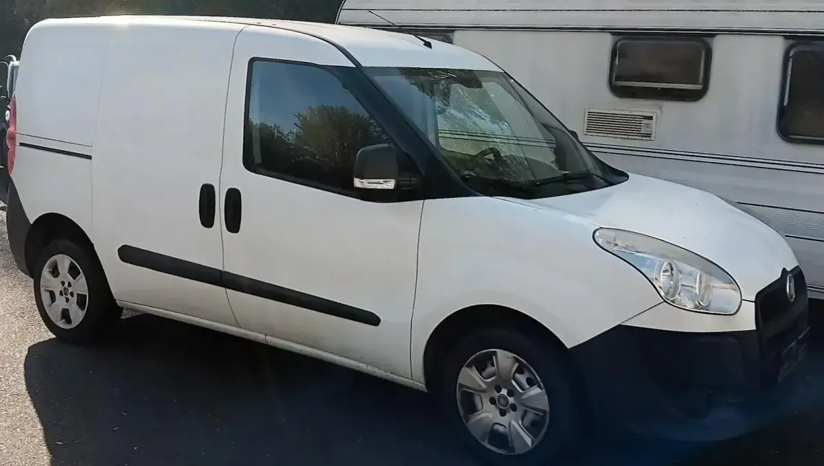 Gebraucht Fiat Doblò 90 PS (66 kW) 2014 Weiß Van / Kleinbus